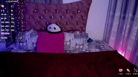  Sara  online show from 02/06/25, 01:05