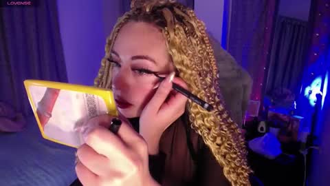  Sara  online show from 03/05/25, 11:27