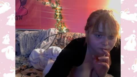Snapshot of kinkyivy99 chatting on 04/11/26, 03:11 kinkyivy99 online show from 04/11/26, 03:11