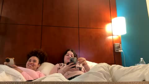 kinkykittyy1 online show from 11/17/25, 07:30