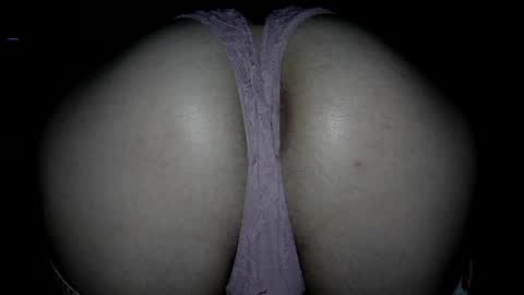 Snapshot of kinkyrisque chatting on 05/08/26, 12:21 Xoxxxo online show from 05/08/26, 12:21