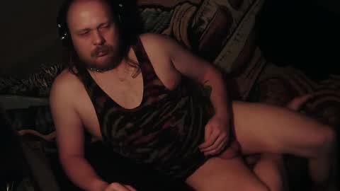 Snapshot of kinkysoup chatting on 03/11/25, 05:49 kinkysoup online show from 03/11/25, 05:49