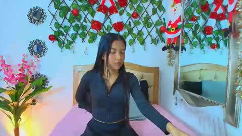 Isabella  online show from 12/05/25, 01:42