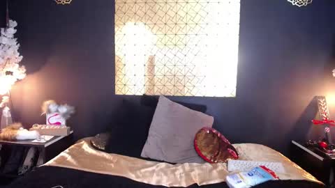 Snapshot of kinkyy_mom chatting on 04/23/26, 03:14 kinkyy_mom online show from 04/23/26, 03:14
