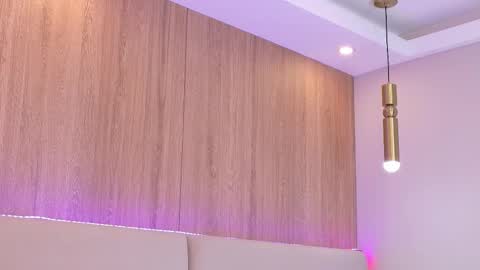 KiO online show from 11/30/25, 09:02