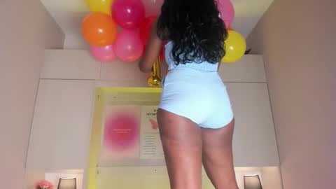 M A R A  online show from 01/13/26, 11:59