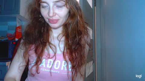 Snapshot of kira_foxy_ chatting on 12/11/24, 02:33 Kira online show from 12/11/24, 02:33