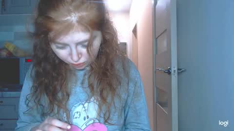 Kira online show from 01/12/26, 08:19