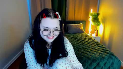 kira online show from 03/08/26, 01:14