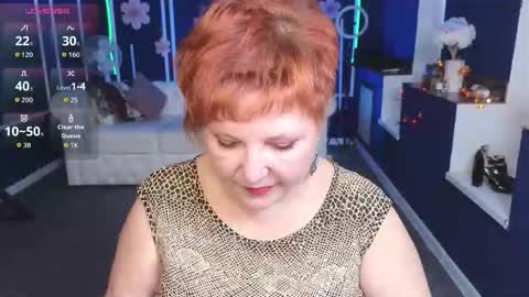 Kira Kennet online show from 10/10/25, 11:20
