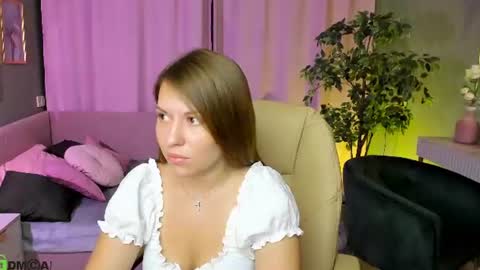 Kira online show from 07/09/26, 01:20