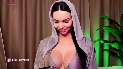 Kira and friends online show from 03/03/26, 10:21