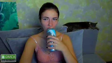 Snapshot of kira_moon_1 chatting on 11/22/25, 07:24 Kira online show from 11/22/25, 07:24