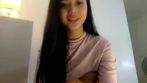 KIRA online show from 04/24/26, 09:50