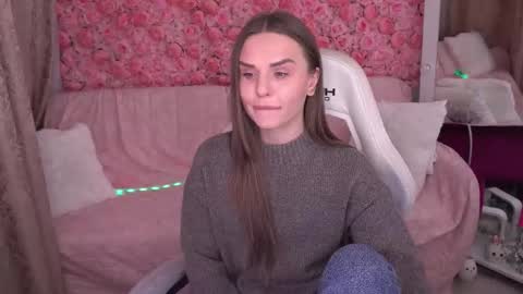 kiraagray online show from 03/06/26, 06:04