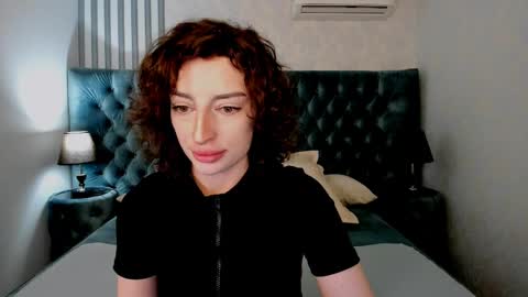 Kira online show from 04/05/26, 01:08