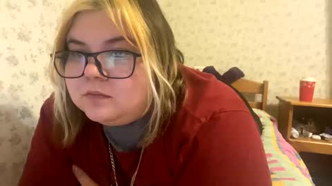 Just Kira online show from 01/06/25, 05:27