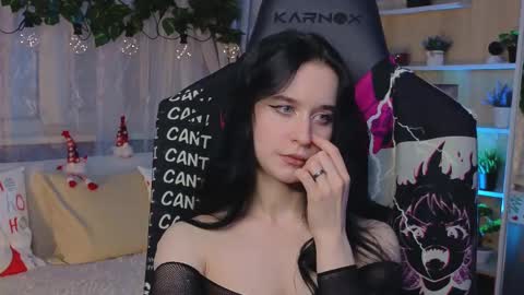 Snapshot of kiralilime chatting on 02/25/25, 07:14 Kira online show from 02/25/25, 07:14