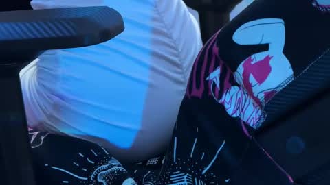 Snapshot of kiralilime chatting on 02/26/25, 12:36 Kira online show from 02/26/25, 12:36