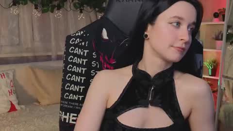 Snapshot of kiralilime chatting on 03/07/25, 09:17 Kira online show from 03/07/25, 09:17