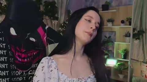 Snapshot of kiralilime chatting on 03/08/25, 05:33 Kira online show from 03/08/25, 05:33