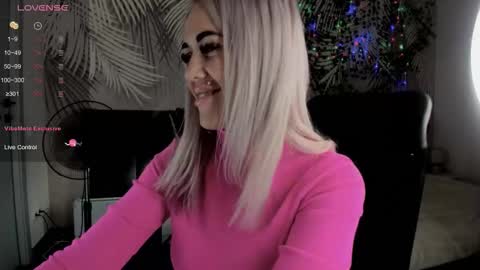 Kira online show from 02/25/26, 08:46