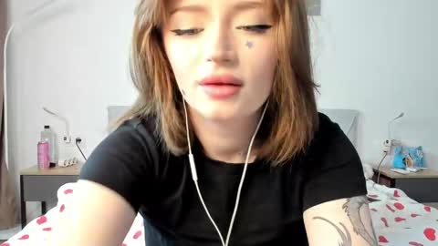 kirameowcam online show from 05/16/26, 09:46