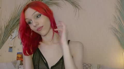 Snapshot of kirana_hayes chatting on 05/13/26, 01:30 Kira online show from 05/13/26, 01:30