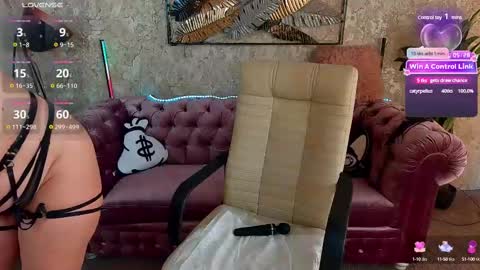 Snapshot of kiraroxx chatting on 03/04/25, 02:42 Kira online show from 03/04/25, 02:42