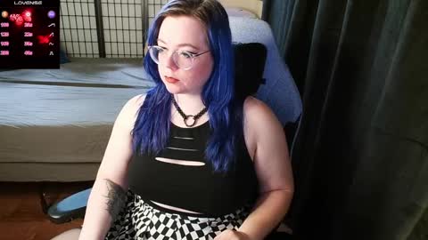 Snapshot of kiraspitqueen chatting on 01/17/25, 02:18 KiraSpitQueen online show from 01/17/25, 02:18
