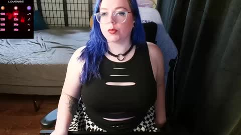 Snapshot of kiraspitqueen chatting on 01/17/25, 05:21 KiraSpitQueen online show from 01/17/25, 05:21