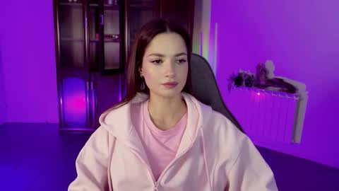 kiravair online show from 12/03/25, 01:20