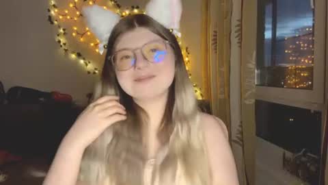 Snapshot of kirayume chatting on 06/14/26, 10:01 KiraYume online show from 06/14/26, 10:01