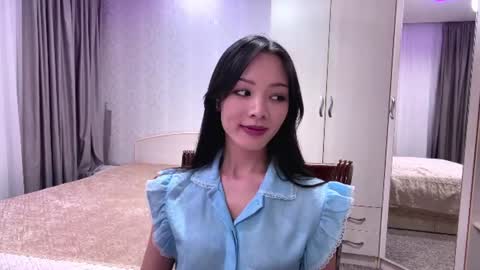 Snapshot of kirbyvillavicencio chatting on 07/02/26, 05:19 Reya online show from 07/02/26, 05:19
