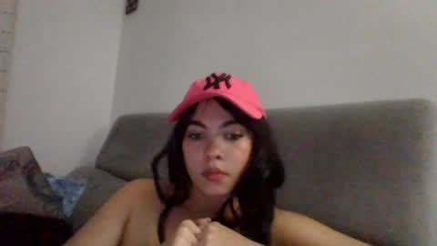 Snapshot of kiri_cute chatting on 12/10/24, 08:08 Kiri online show from 12/10/24, 08:08
