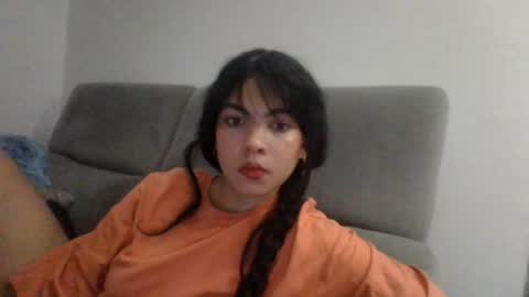 Snapshot of kiri_cute chatting on 12/11/24, 05:32 Kiri online show from 12/11/24, 05:32