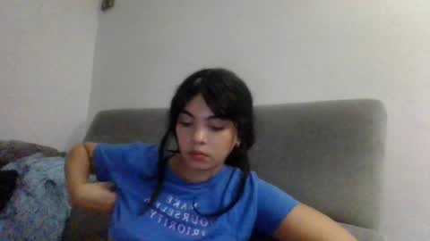 Snapshot of kiri_cute chatting on 12/20/24, 05:47 Kiri online show from 12/20/24, 05:47