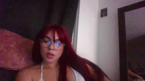 Snapshot of kiri_cute chatting on 03/02/25, 01:58 Kiri online show from 03/02/25, 01:58