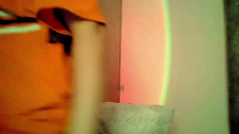 Snapshot of kiri_cute chatting on 09/13/25, 04:56 Kiri online show from 09/13/25, 04:56