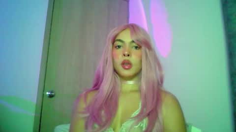 Snapshot of kiri_cute chatting on 09/16/25, 04:46 Kiri online show from 09/16/25, 04:46