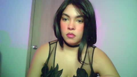 Snapshot of kiri_cute chatting on 10/05/25, 04:11 Kiri online show from 10/05/25, 04:11