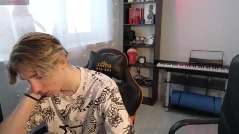 Kirill and Andrey online show from 02/27/25, 10:26