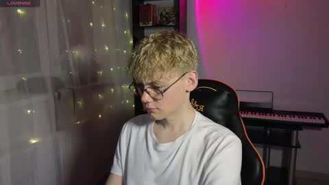 Kirill and Andrey online show from 03/08/25, 05:01