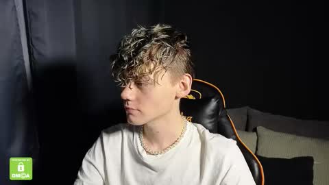 Kirill and Andrey online show from 12/22/25, 02:03