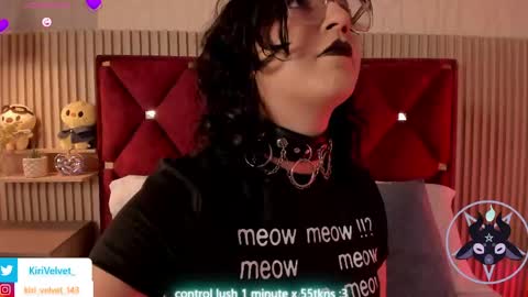 Snapshot of kirivelvet chatting on 05/28/26, 08:28 Samantha Velvet online show from 05/28/26, 08:28