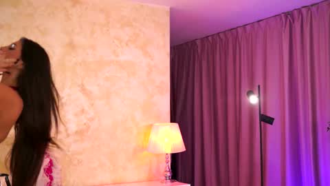 Kiss Jess online show from 01/11/26, 08:14