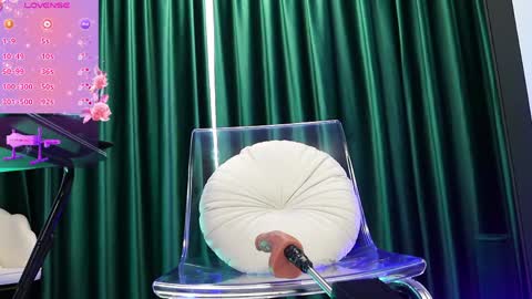 kiss_katy online show from 04/22/26, 10:17