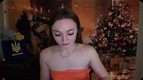 Valeria online show from 12/21/24, 09:55