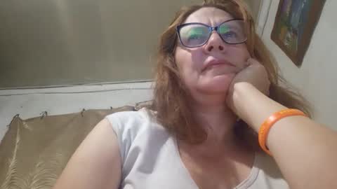 kissandvibe online show from 11/05/25, 07:25