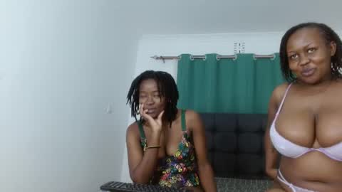 kisses_galore online show from 07/07/26, 08:13